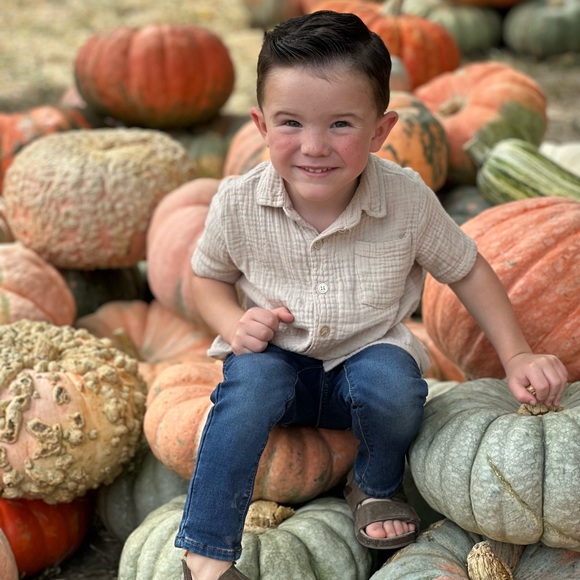 Meet your Posher, Amie - Picture 7 of 15